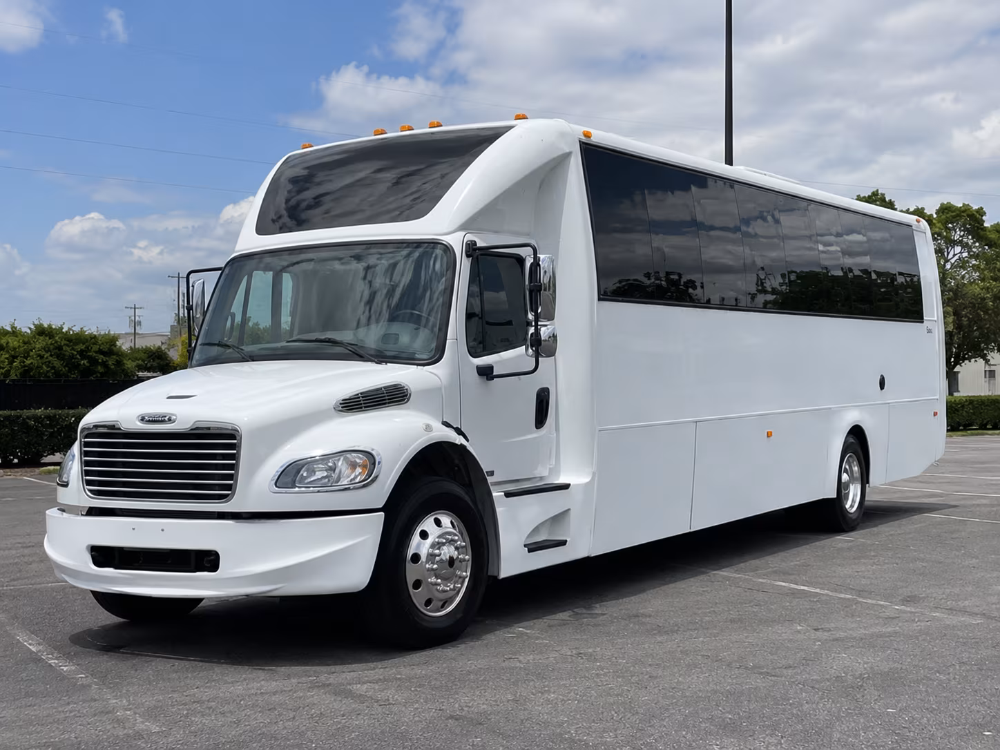 40 Passenger Party Bus Exterior