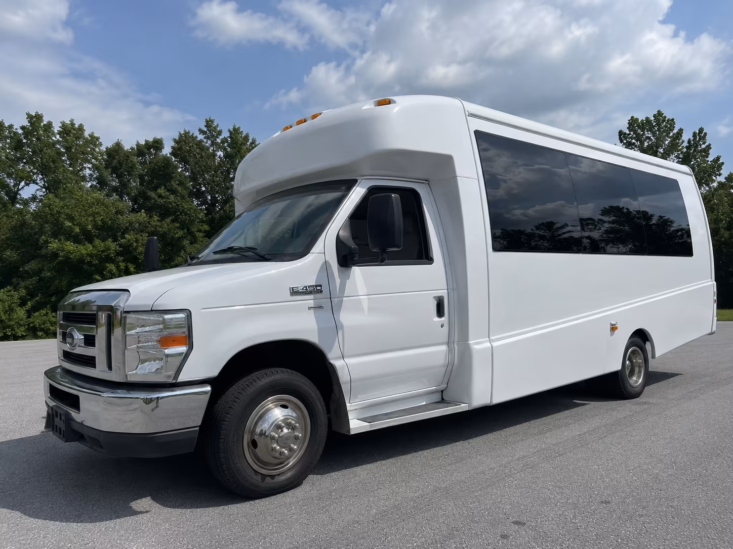 Coral Springs Winery Tour & Pub Crawl Transportation