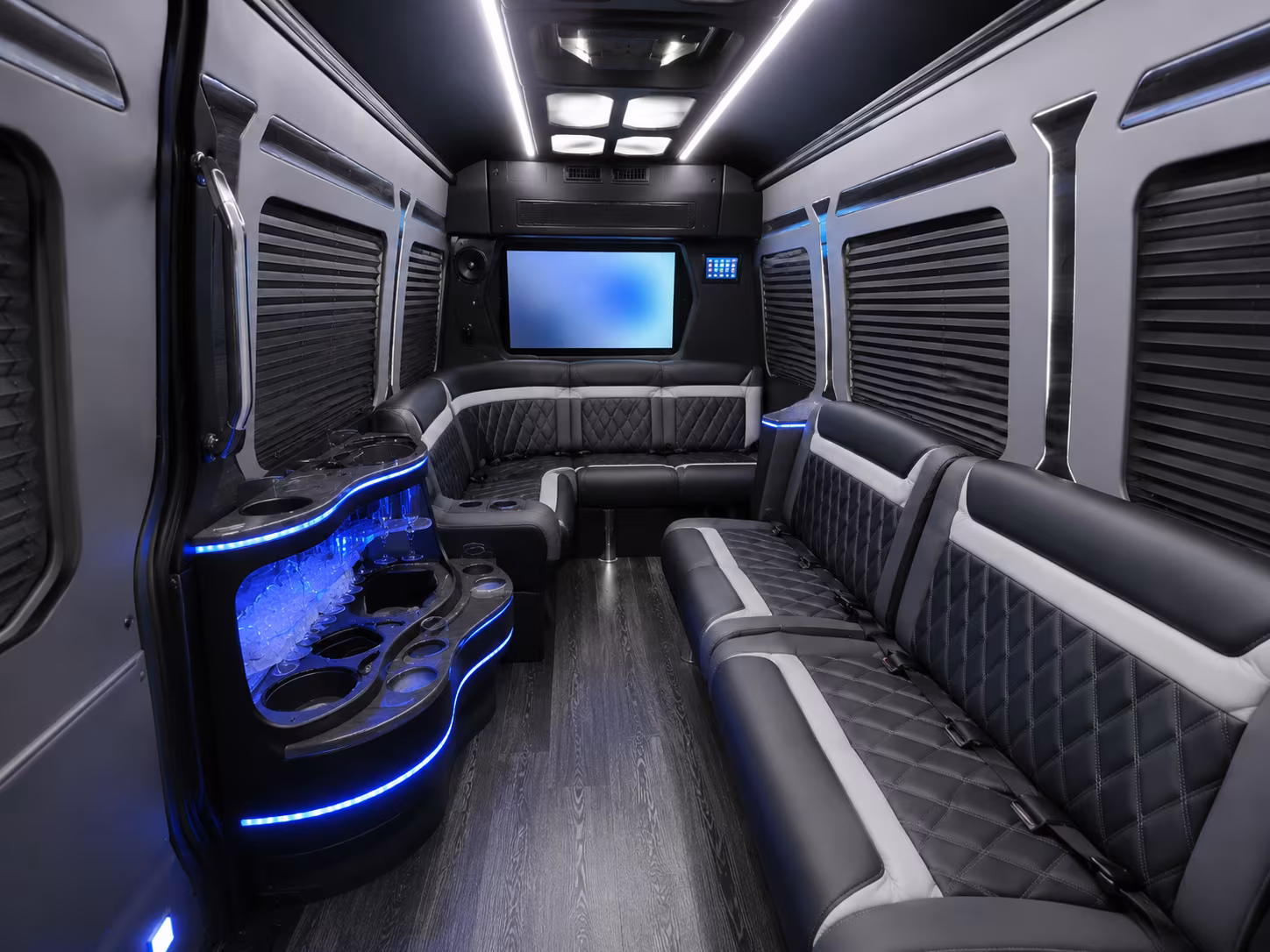 Fort Lauderdale Airport Shuttle & Transportation party bus exterior
