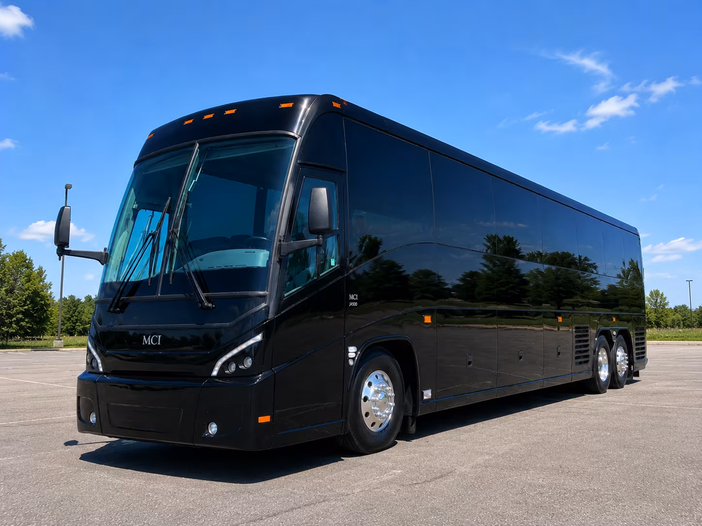 Fort Lauderdale Airport Shuttle & Transportation party bus exterior