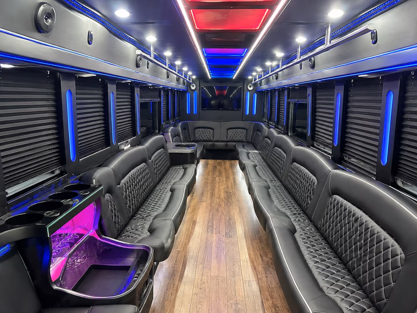 Fort Lauderdale Birthday, Sweet 16, & Quinceañera Transportation pickup coordination