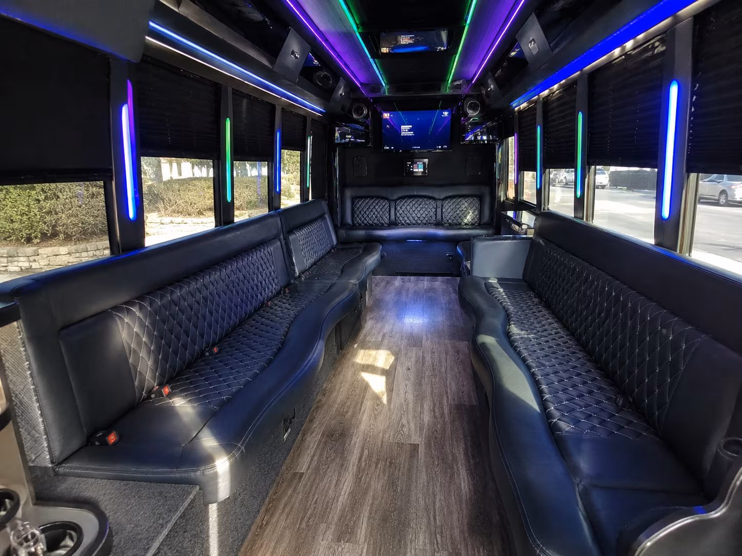 Fort Lauderdale Birthday, Sweet 16, & Quinceañera Transportation party bus exterior