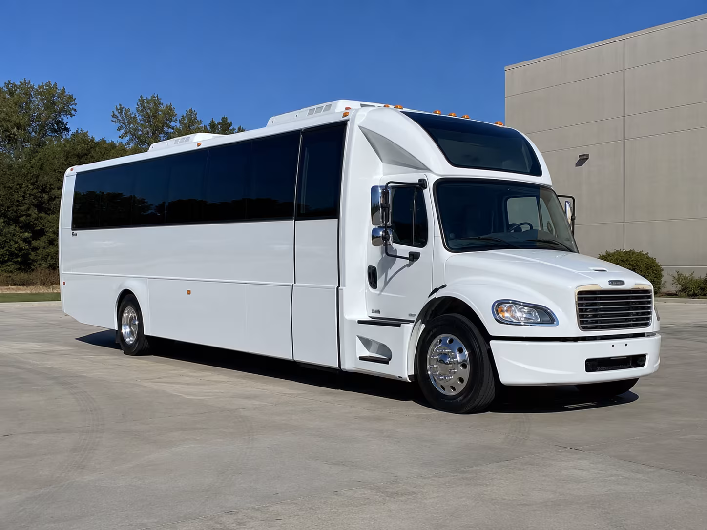 Fort Lauderdale Concert & Music Festival Transportation party bus exterior