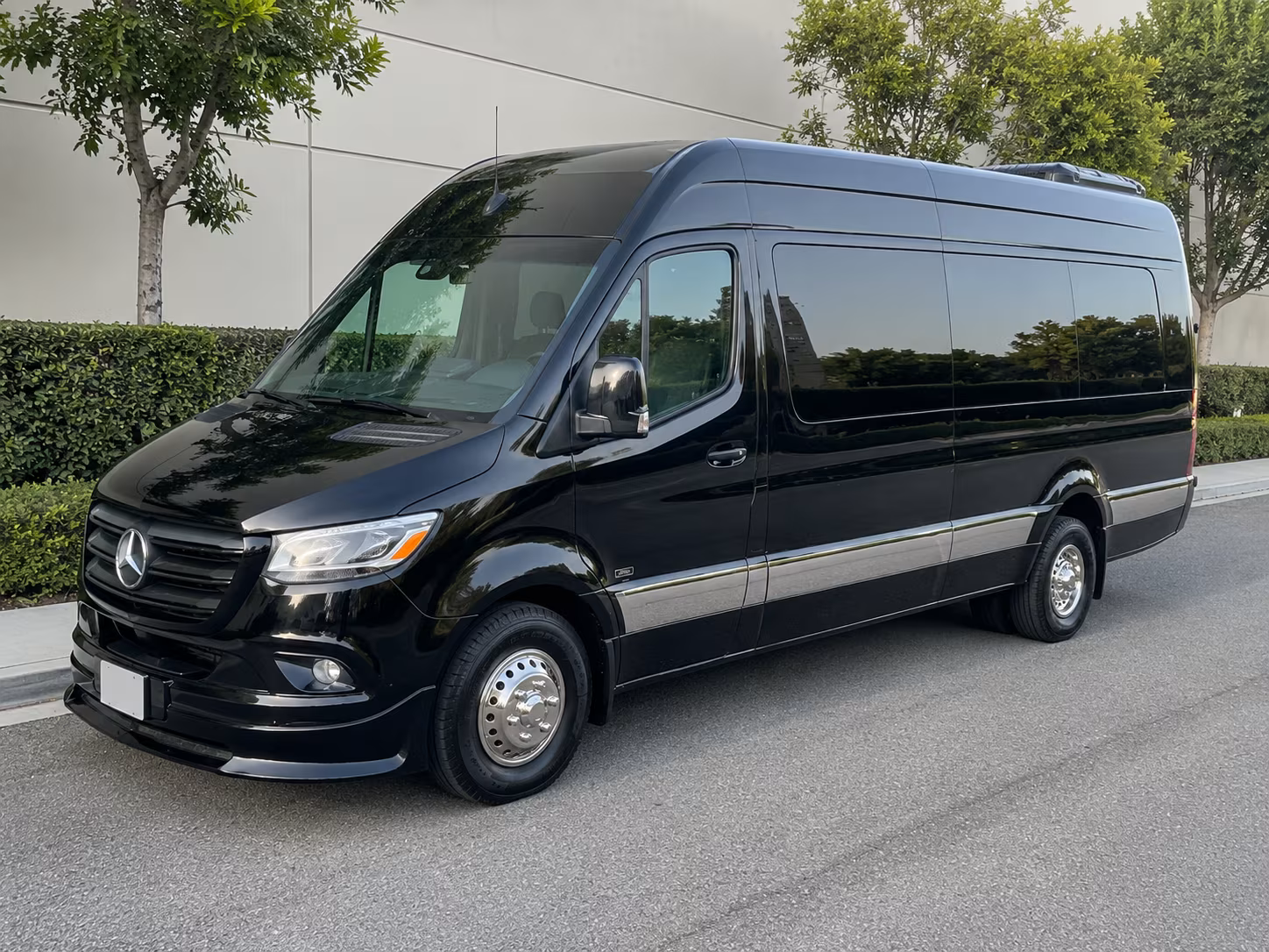 Fort Lauderdale School Event Transportation party bus exterior
