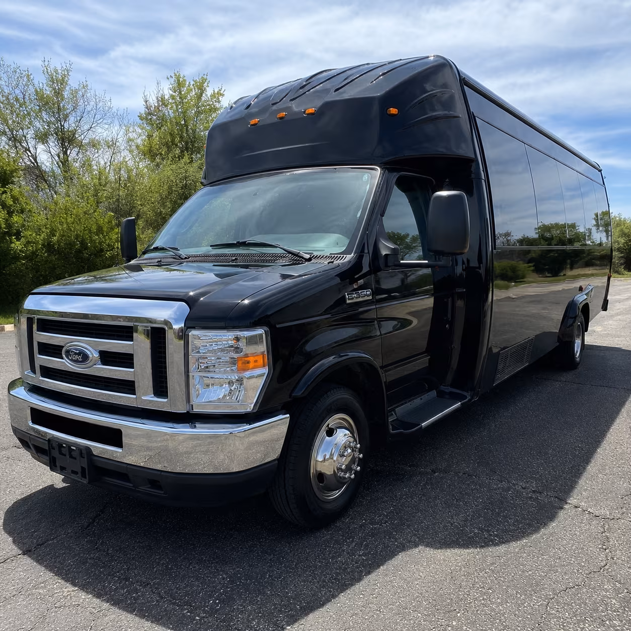 Fort Lauderdale Winery Tour & Pub Crawl Transportation onboard seating