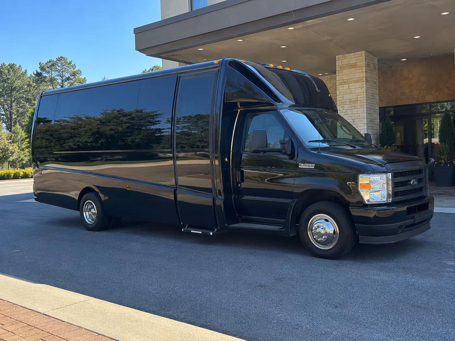 Pompano Beach Wedding Transportation & Shuttle Service
